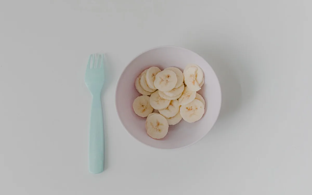 Wartości odżywcze banana w 100 g