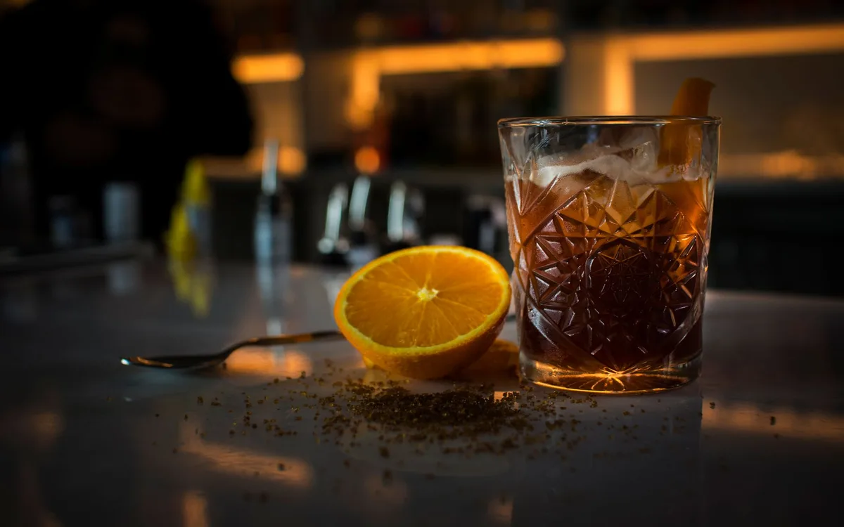 Czy whisky ma cukier, węglowodany i białko?