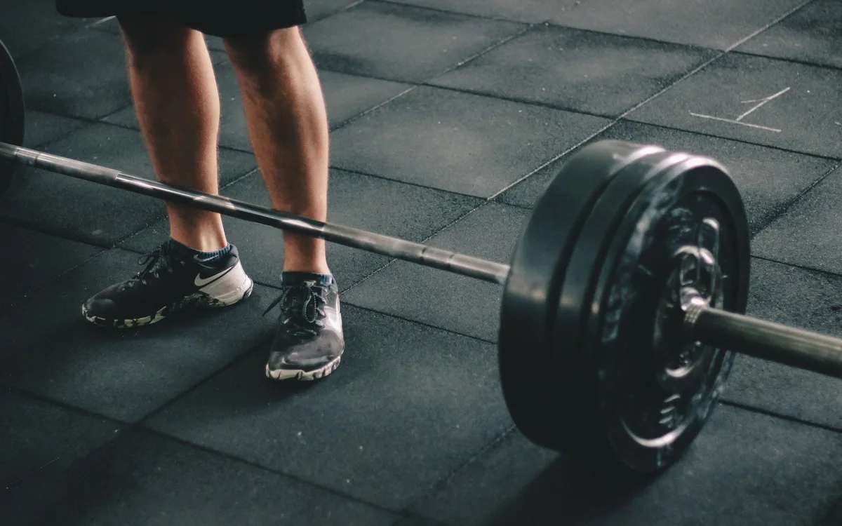 Trening ciągły czy interwały HIIT na rowerze?