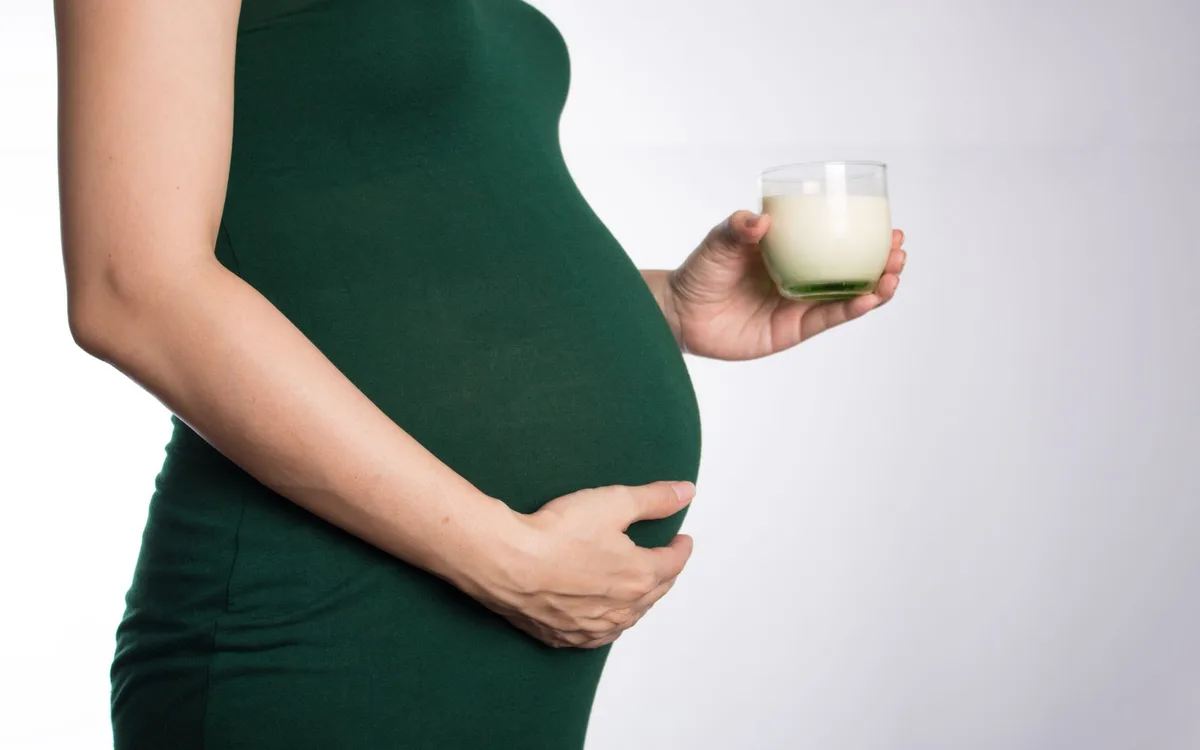 Brzuch po ciąży a dieta, sen i presja na szybką formę